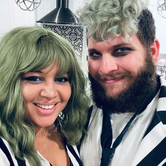 Meet your seller! - Picture 2 of 4